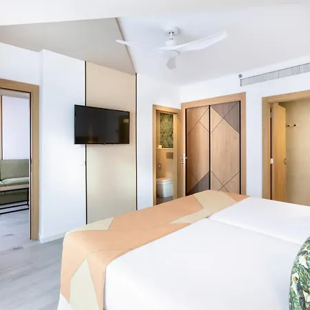 Riu Buenavista ホテル 4*